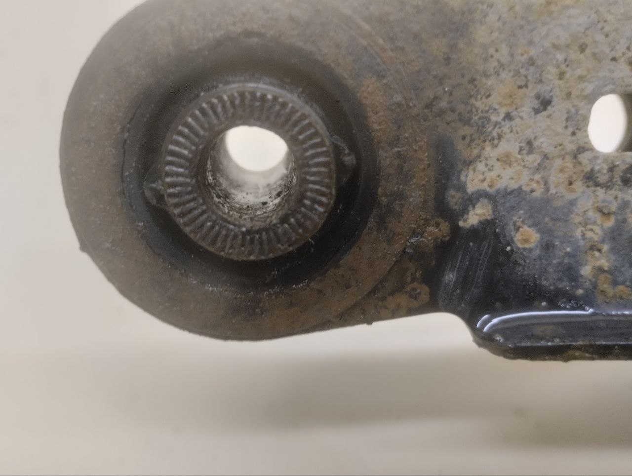 Рычаг задний поперечный Toyota Rav 4 (A30) 2006-2013