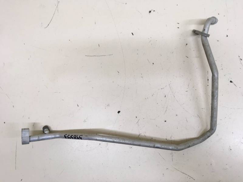 Трубка кондиционера Toyota Corolla E150 2006-2013 Трубка кондиционера Toyota Corolla E150 2006-2013