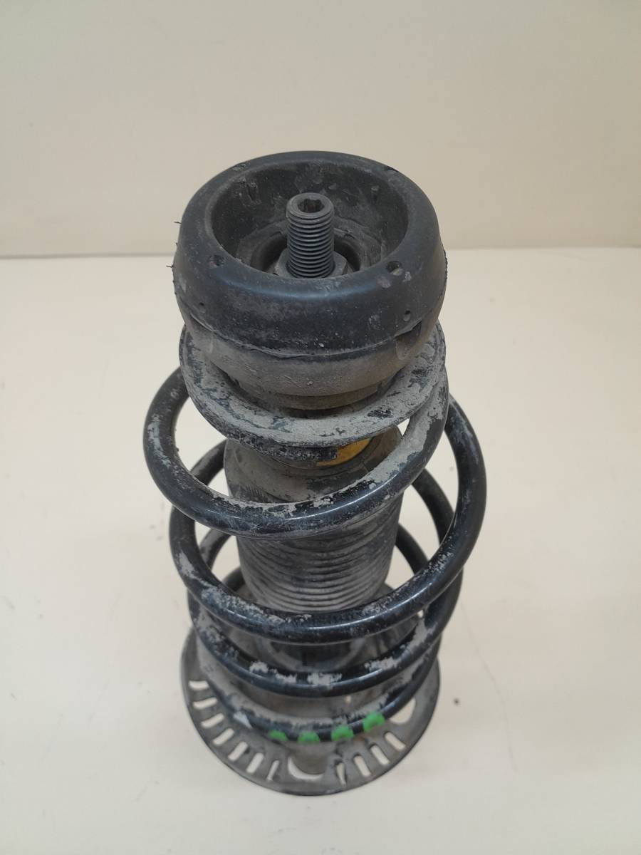 Амортизатор передний Volkswagen Polo (MK5) 2011-2020