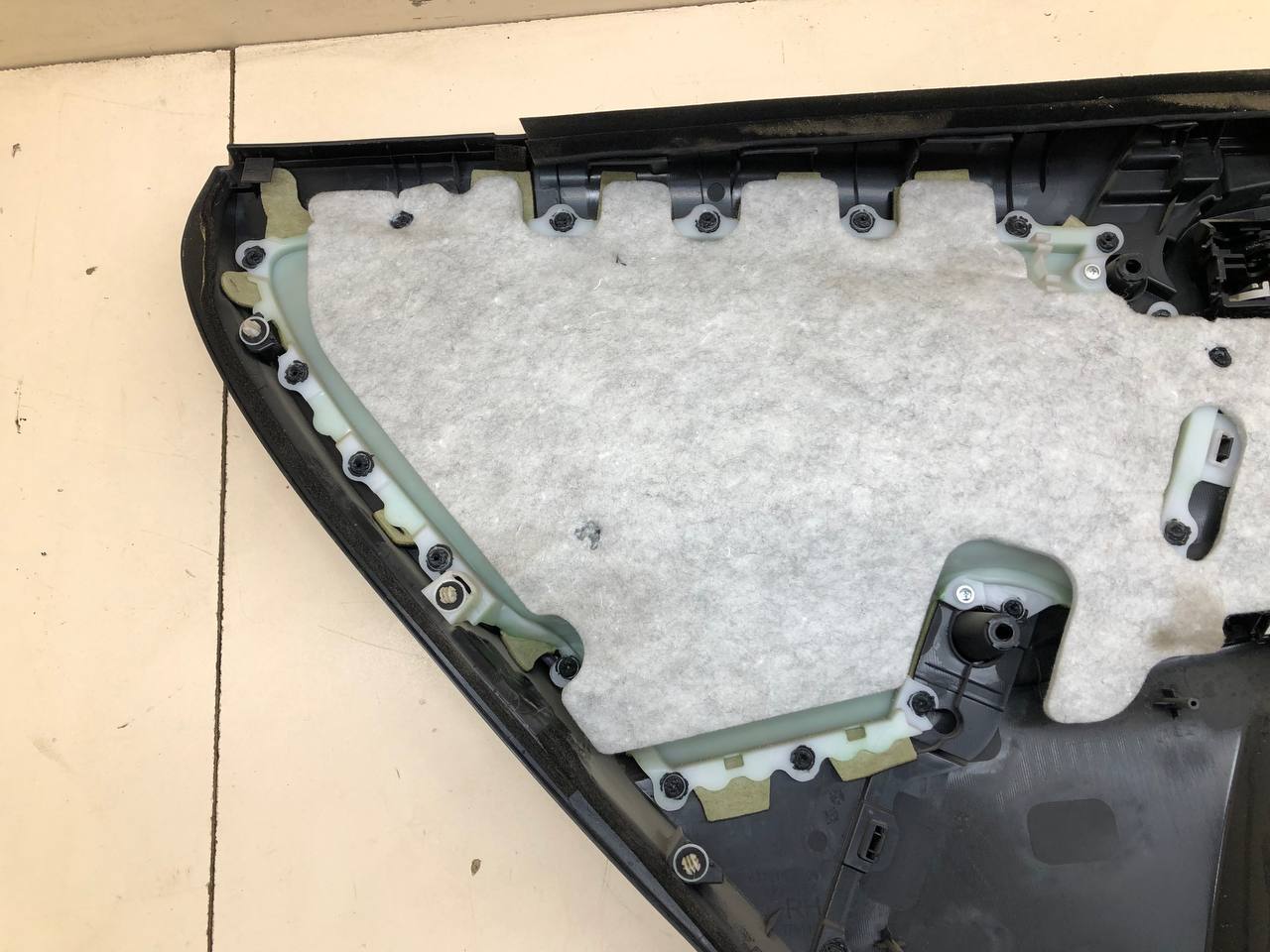 Обшивка двери задней правой Toyota Rav 4 (XA40) 2013-2019