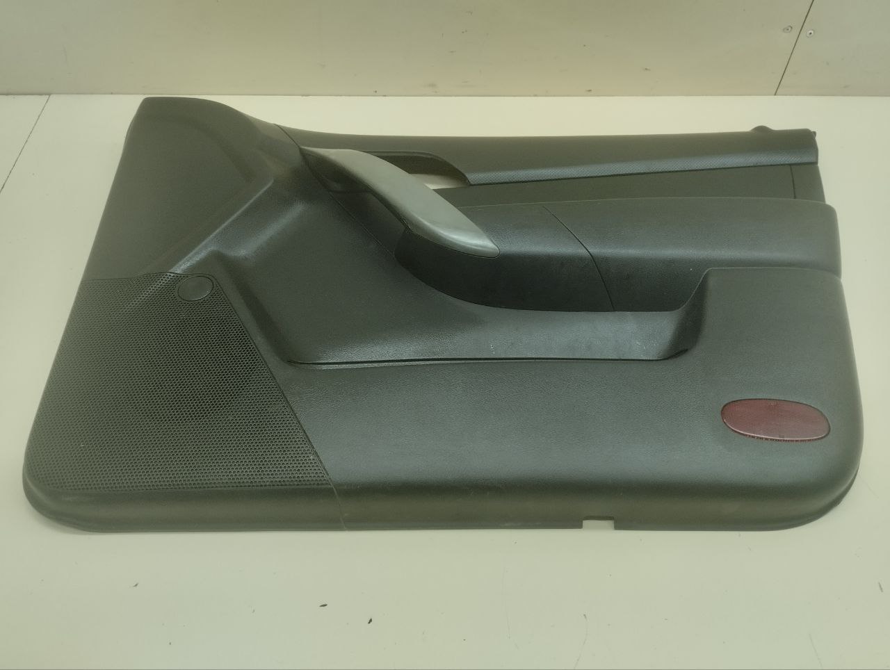 Обшивка двери передней правой Chevrolet Aveo T250 2005-2011