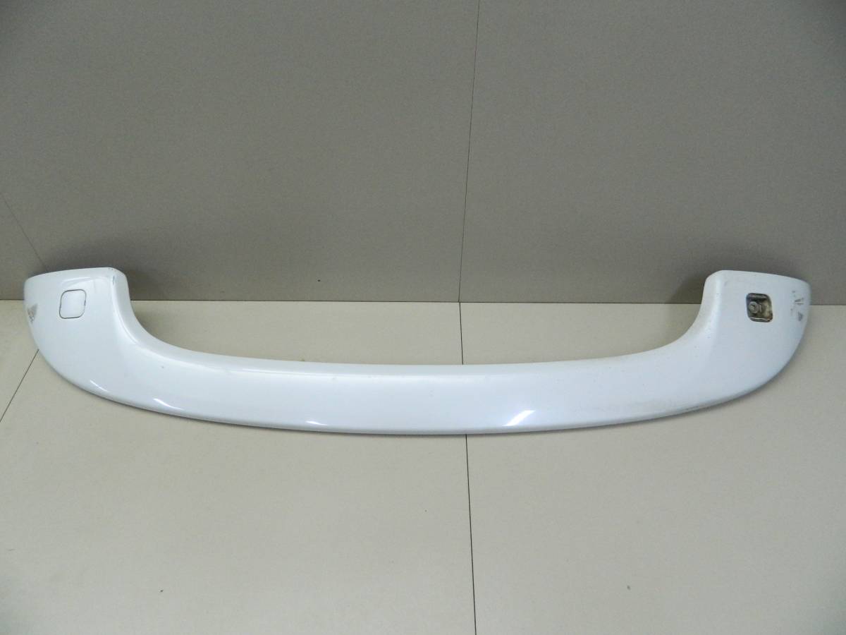 Спойлер (дефлектор) крышки багажника Toyota Ractis (NCP100) 2005-2010