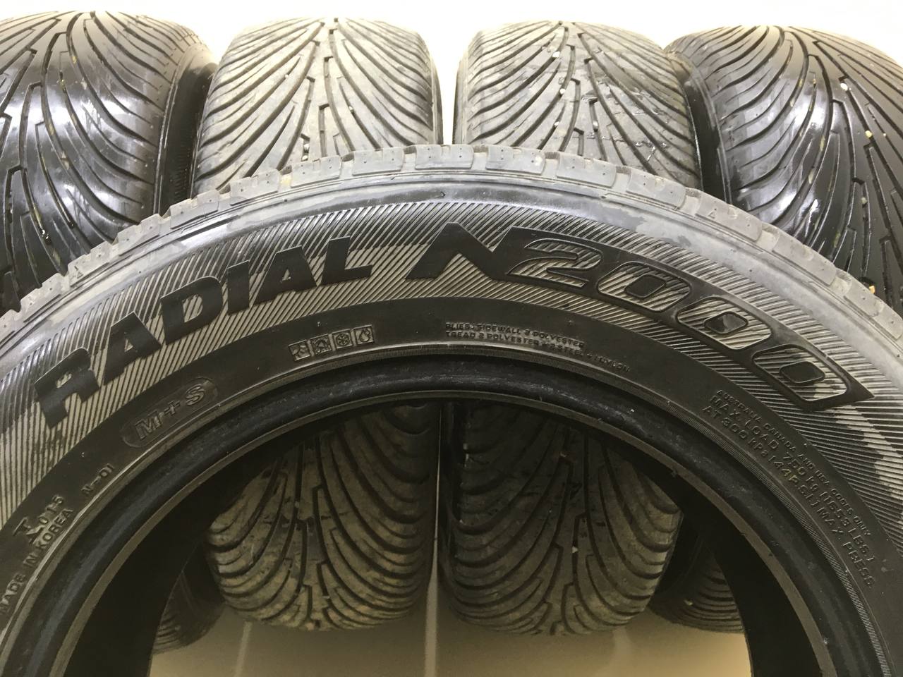 Шины к-кт R16 Летние Roadstone Radial 2000