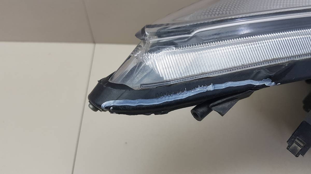 Фара левая Mazda Mazda 3 (BL) 2009-2013