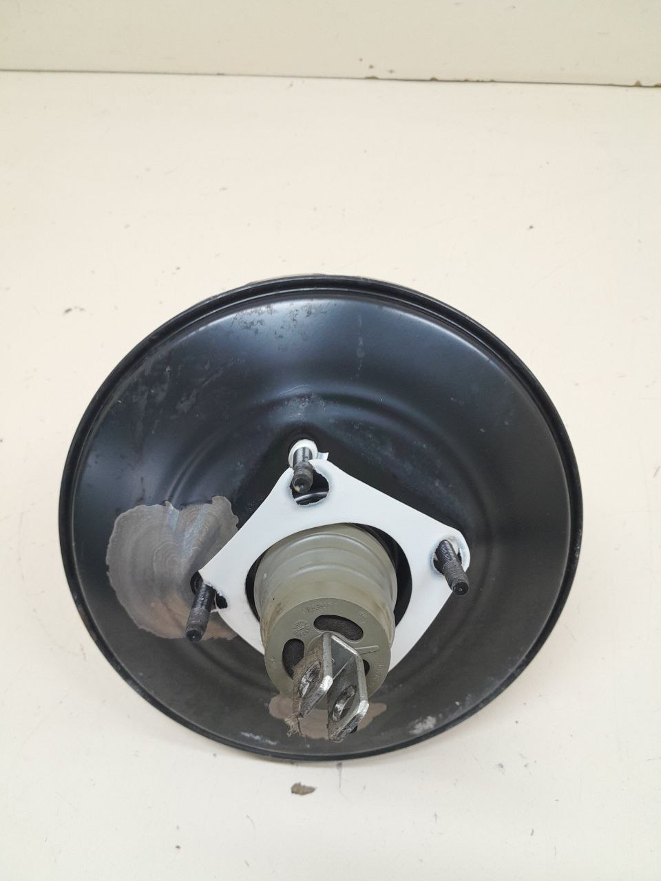 Усилитель тормозов вакуумный Ford Fusion (JU) 2002-2012 Усилитель тормозов вакуумный Ford Fusion (JU) 2002-2012
