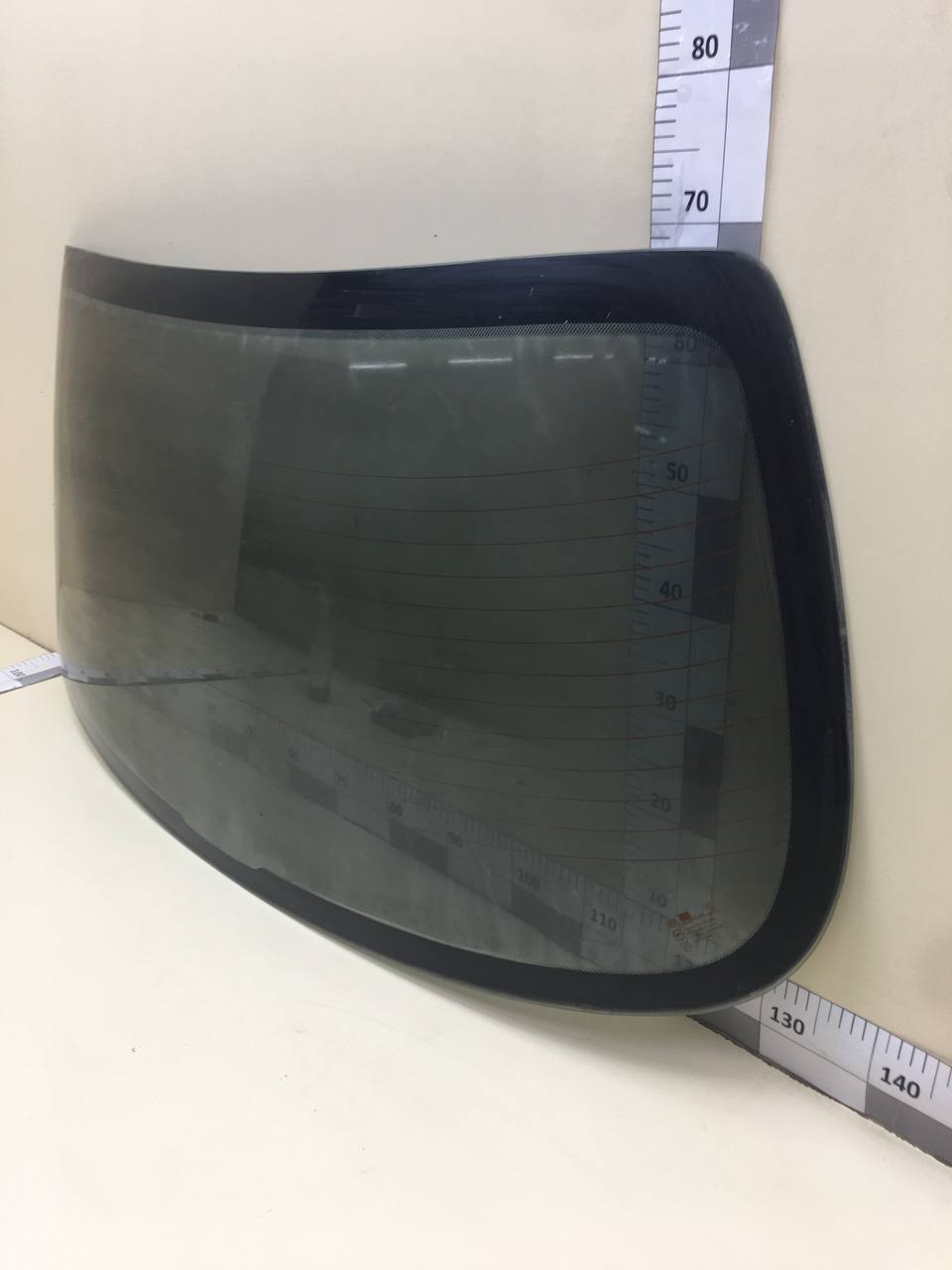 Стекло заднее Kia Spectra (SD) 2004-2011
