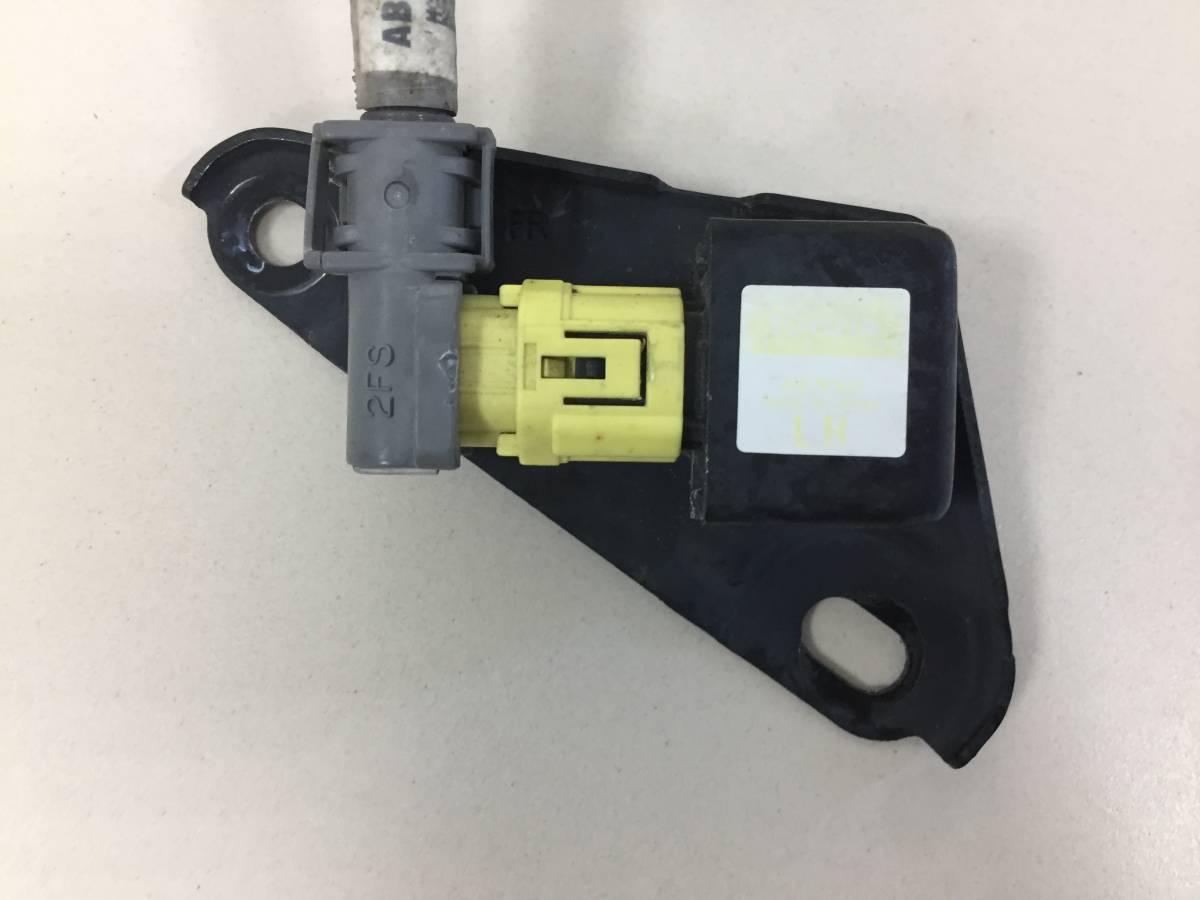 Датчик AIR BAG Toyota Prius (W20) 2003-2009