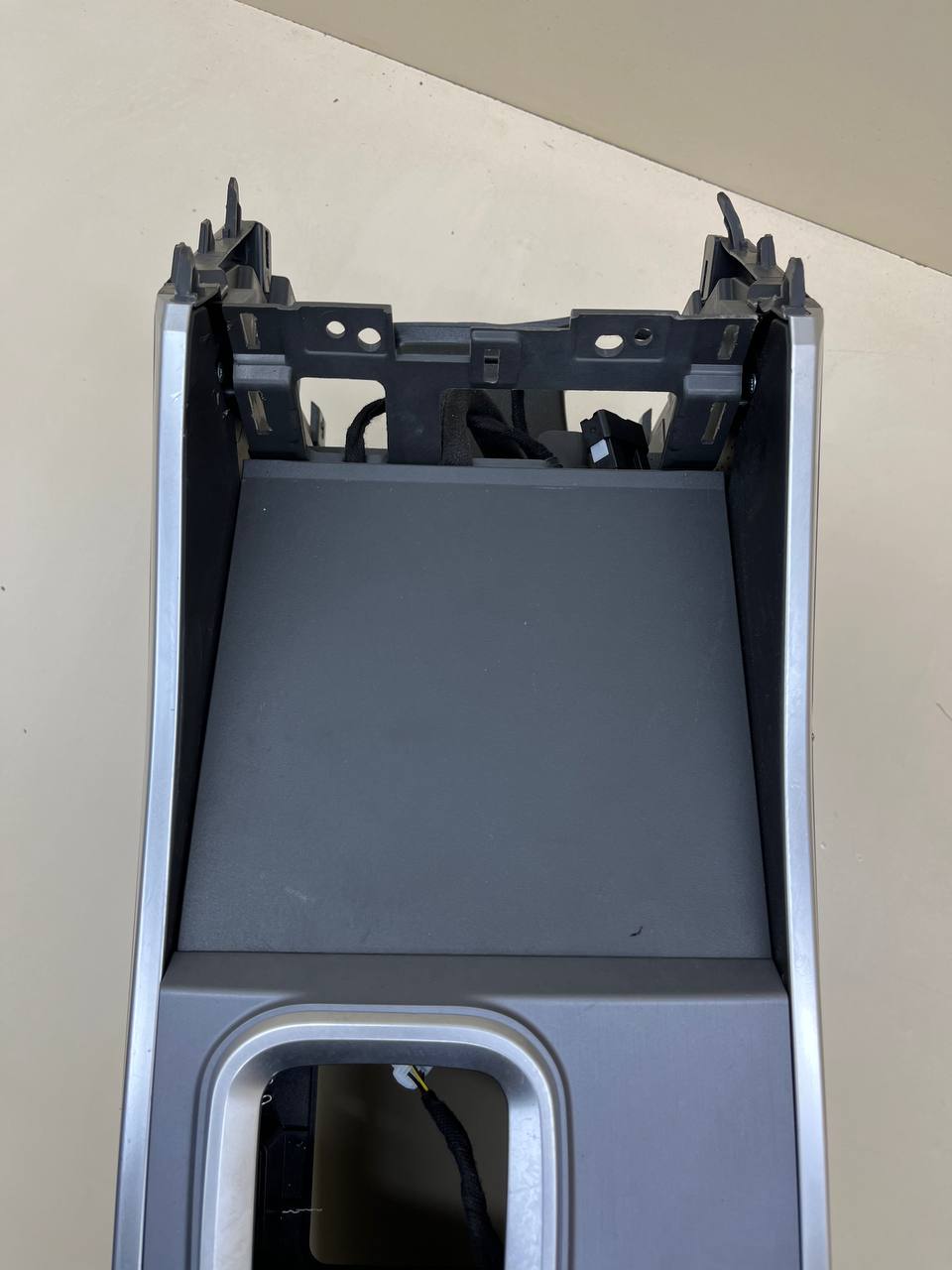 Консоль центральная Jetour Dashing 2022>