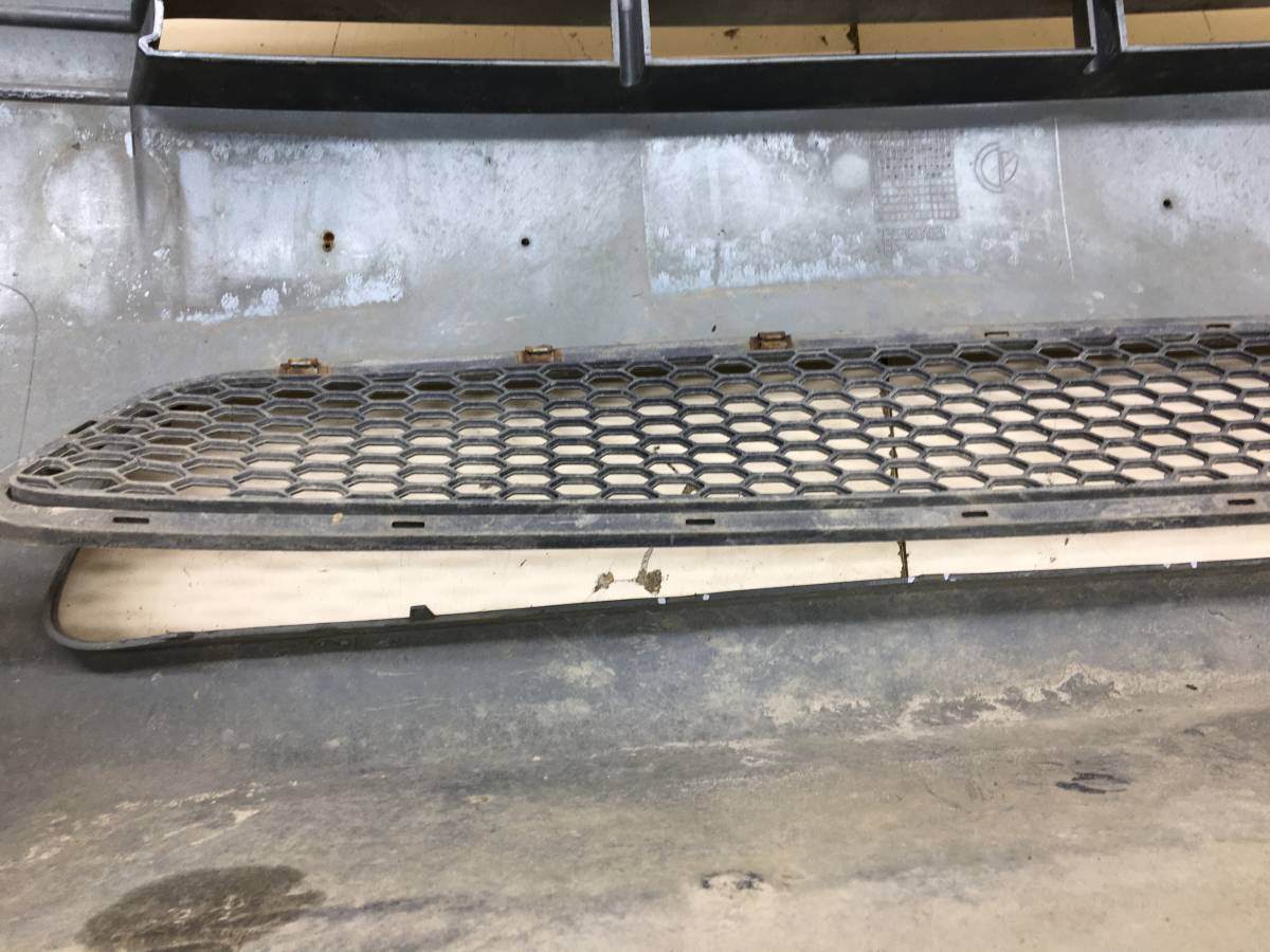 Бампер передний Fiat Albea 2002-2012