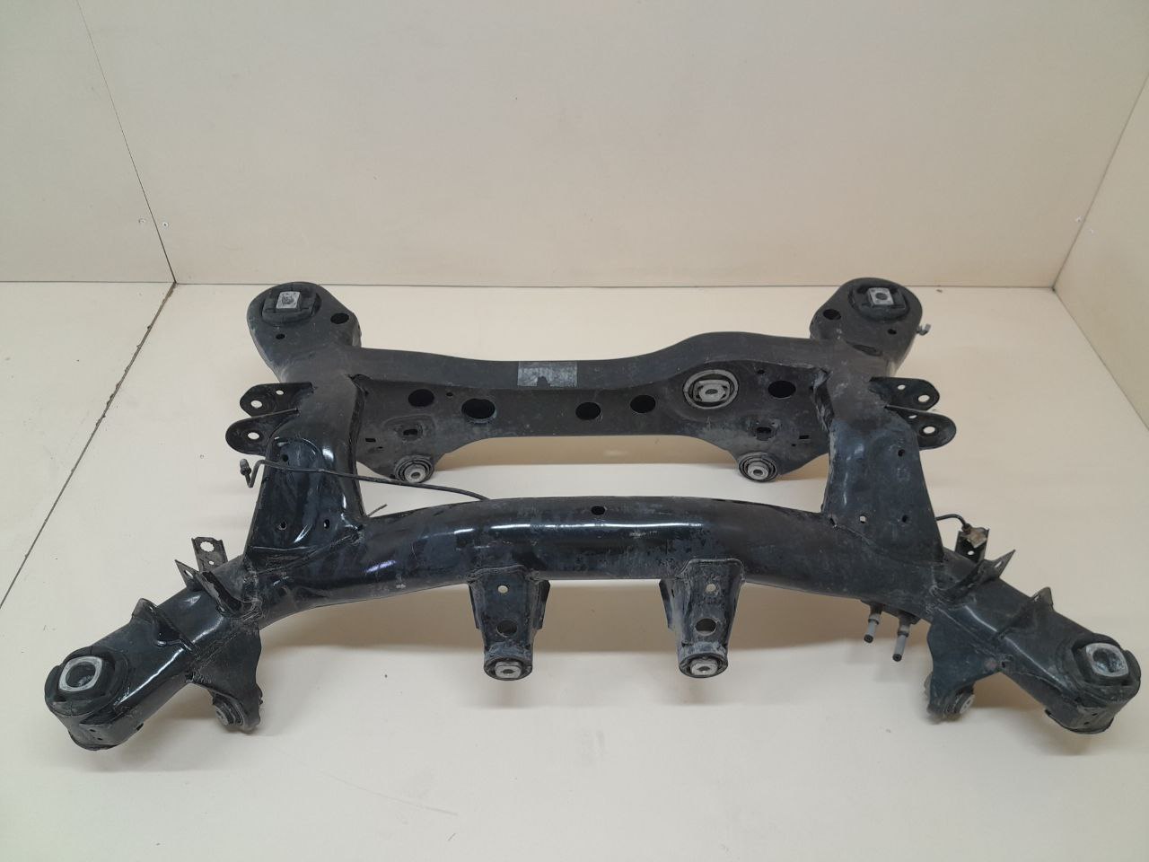 Балка задняя BMW 1-series E87/E81 2004-2011 Балка задняя BMW 1-series E87/E81 2004-2011