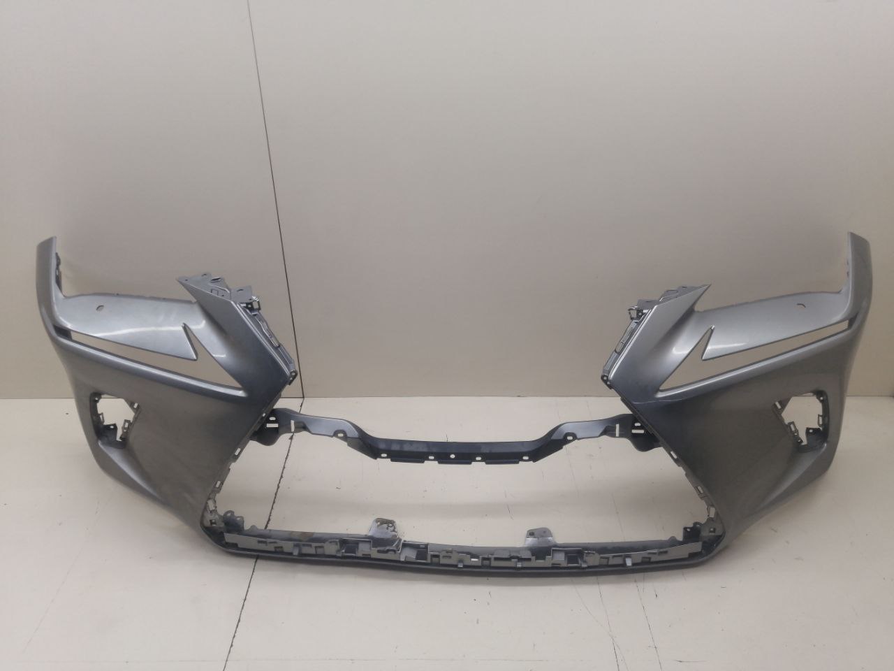 Бампер передний Lexus NX 200/300H 2014> Бампер передний Lexus NX 200/300H 2014>