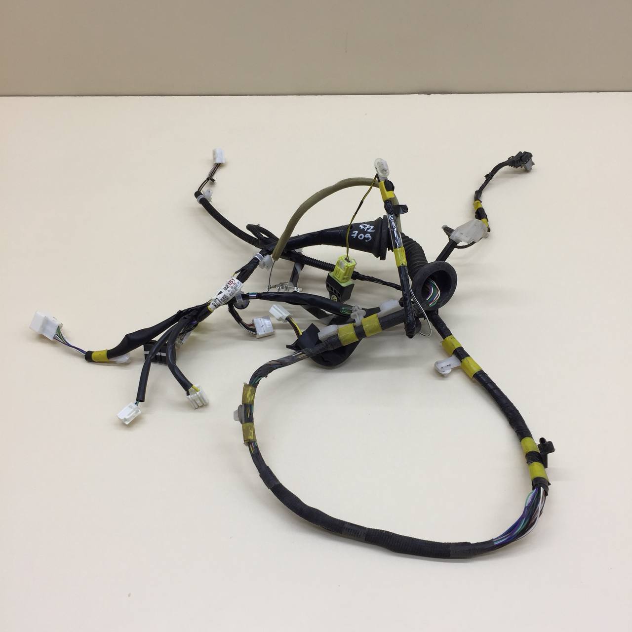 Проводка (коса) Toyota Rav 4 (XA40) 2013-2019