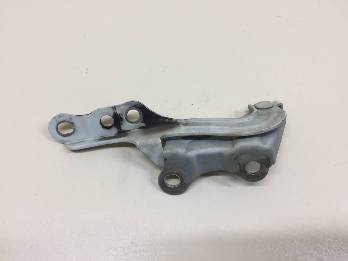 Петля капота правая Hyundai ix55 2007-2013