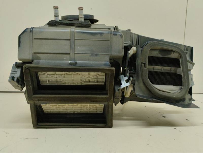 Корпус отопителя Nissan Almera Classic (B10) 2006-2013 Корпус отопителя Nissan Almera Classic (B10) 2006-2013