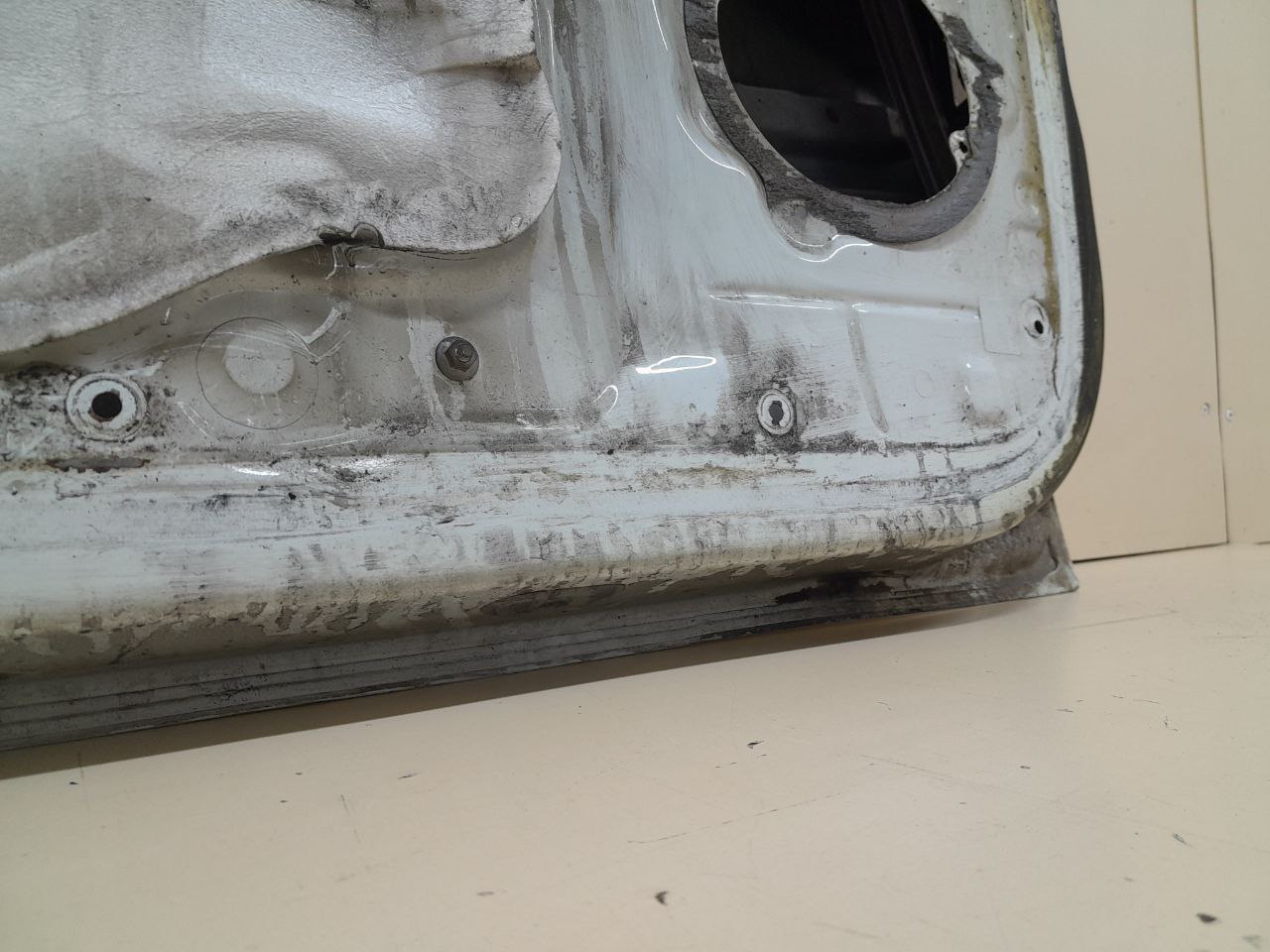 Дверь передняя левая Renault Logan (2) 2014> Дверь передняя левая Renault Logan (2) 2014>