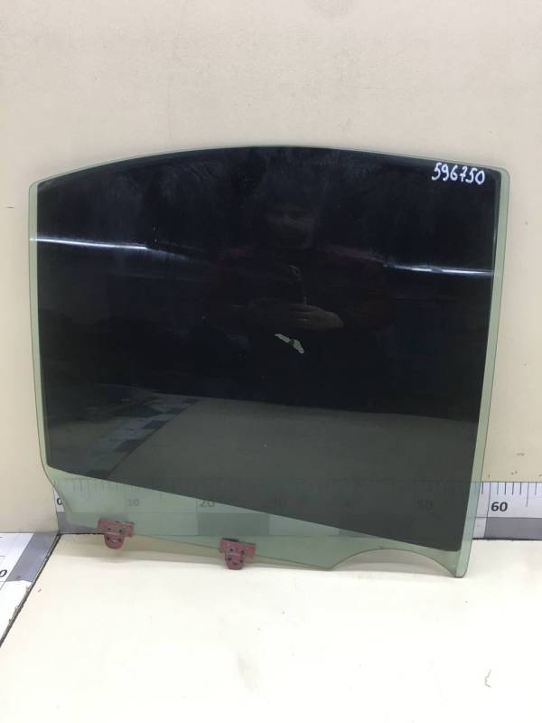 Стекло двери задней правой Nissan Almera (N16) 2000-2006