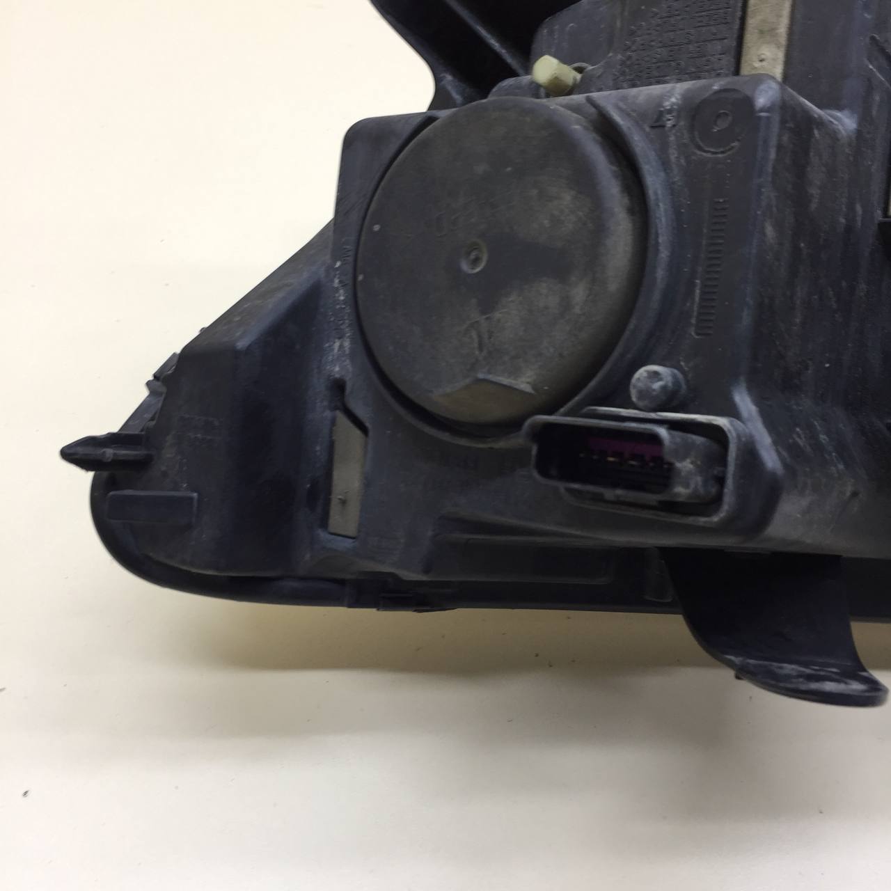 Фара правая Renault Sandero Stepway (5S) 2014-2022 Фара правая Renault Sandero Stepway (5S) 2014-2022