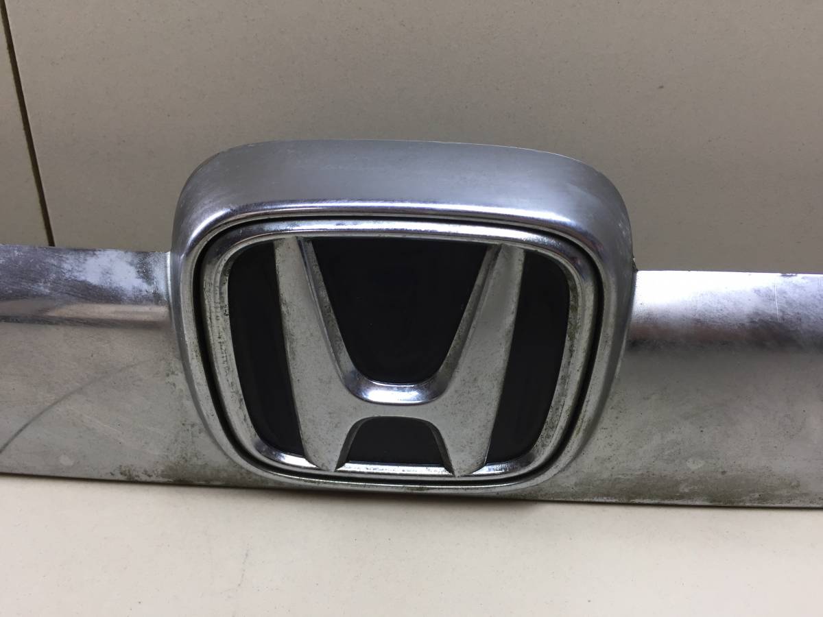 Накладка двери багажника Honda CR-V 2007-2012