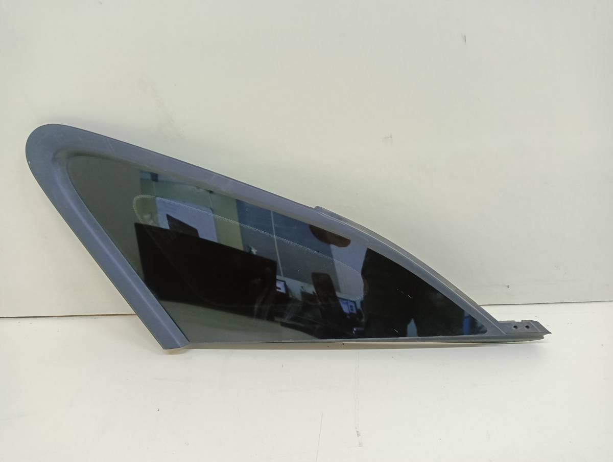 Стекло кузовное глухое правое Kia K5 (DL3) 2019>