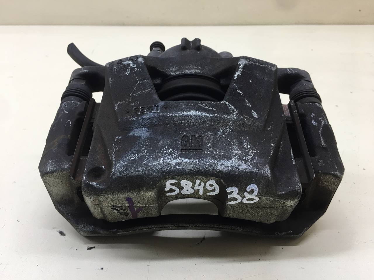 Суппорт передний правый Chevrolet Cruze (J300) 2009-2016