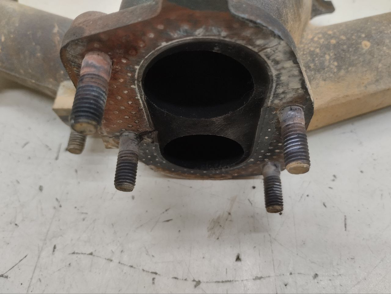 Коллектор выпускной Chevrolet Niva 2009-2020