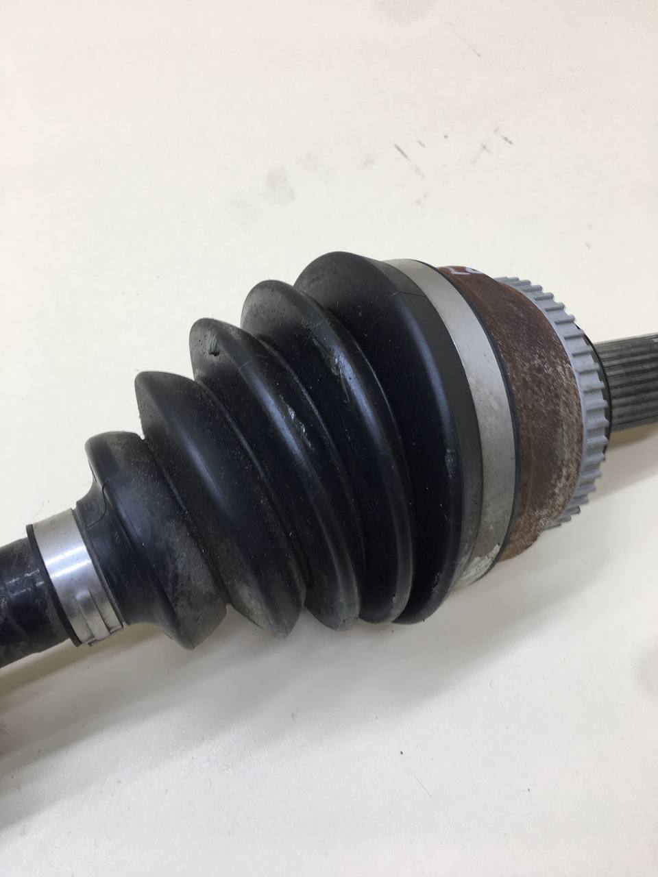 Полуось передняя левая OMODA C5 2021>