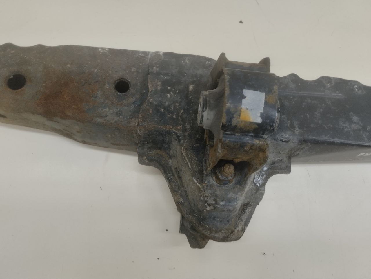 Балка передняя поперечная Toyota Auris (E150) 2006-2012