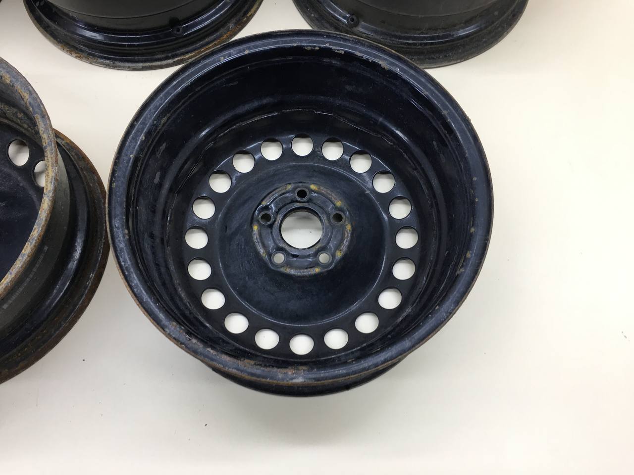 Диски к-кт R16 Штампованные