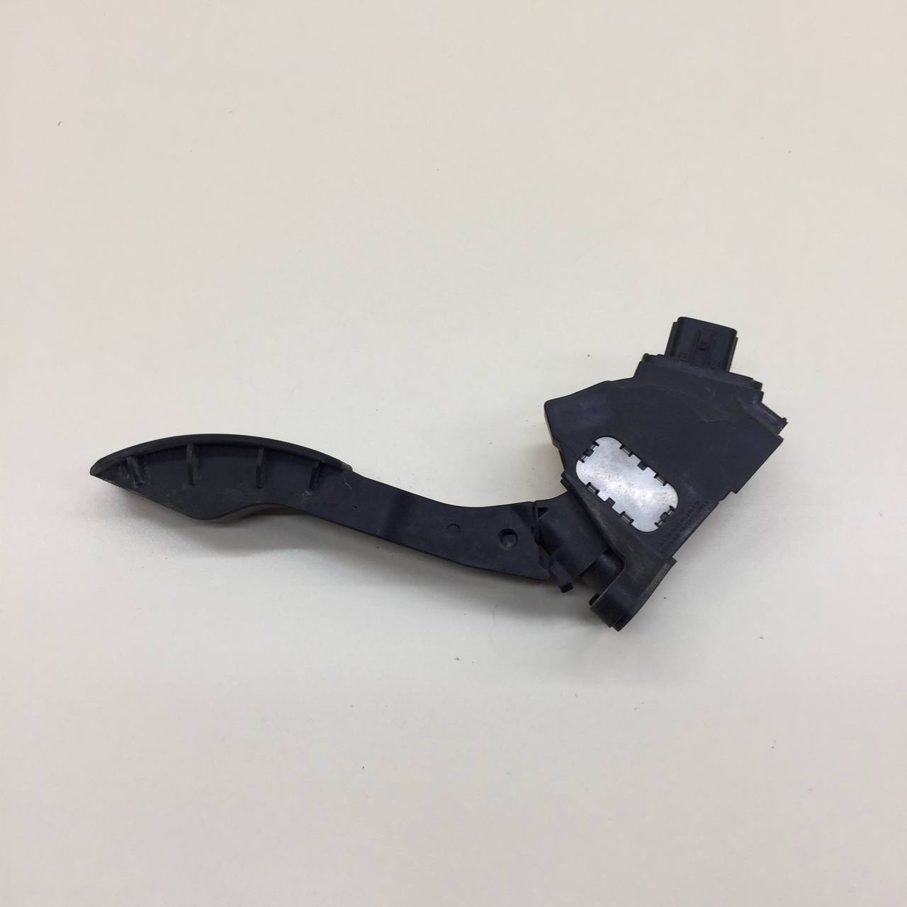 Педаль газа Toyota Auris (E150) 2006-2012