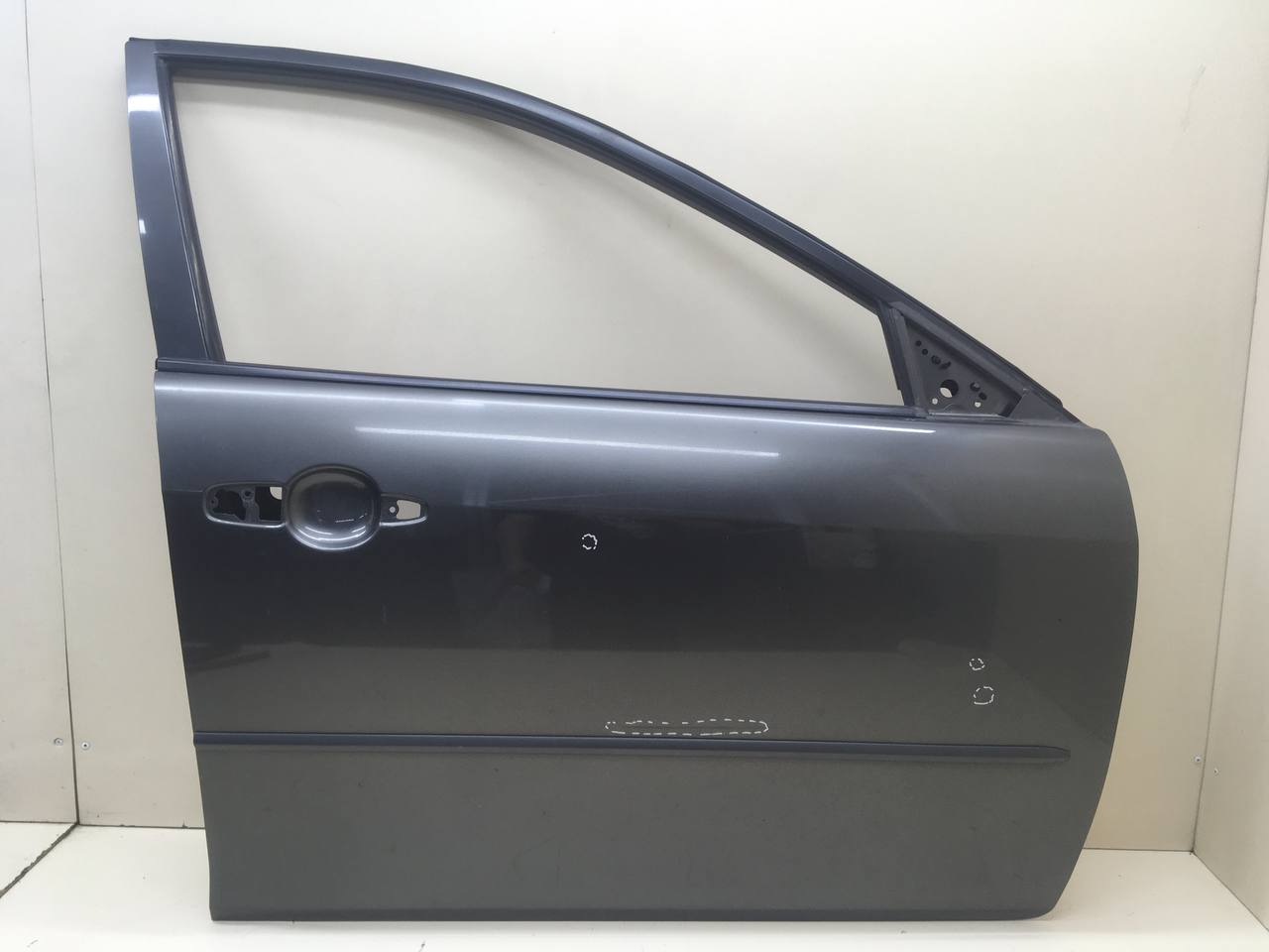 Дверь передняя правая Mazda Mazda 6 (GG) 2002-2007 Дверь передняя правая Mazda Mazda 6 (GG) 2002-2007