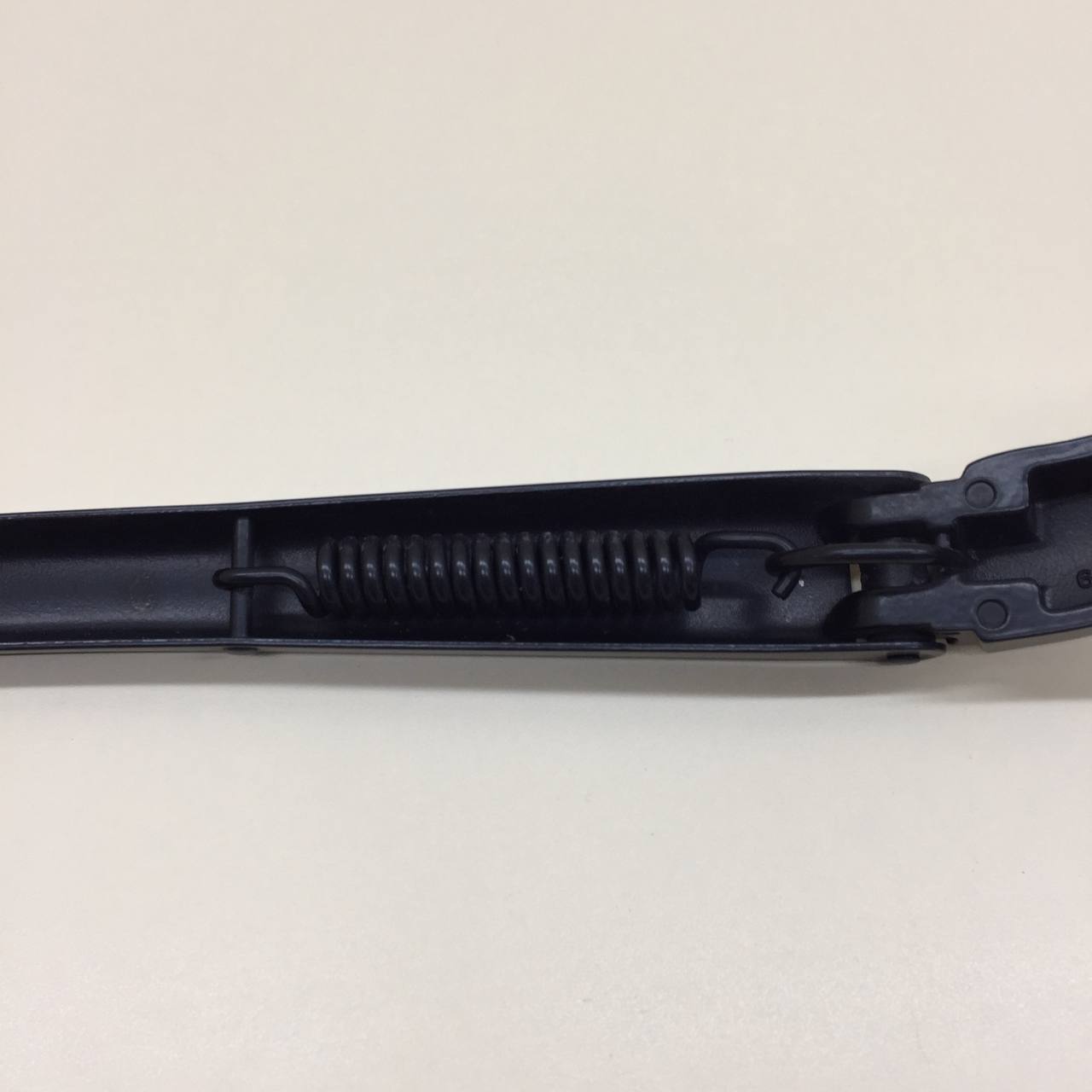 Поводок стеклоочистителя передний правый Toyota Rav 4 (XA40) 2013-2019