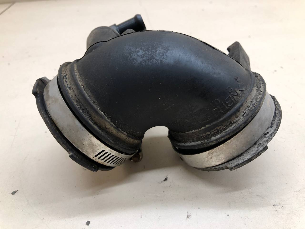 Патрубок воздушного фильтра Mazda Mazda 2 (DE) 2007-2014