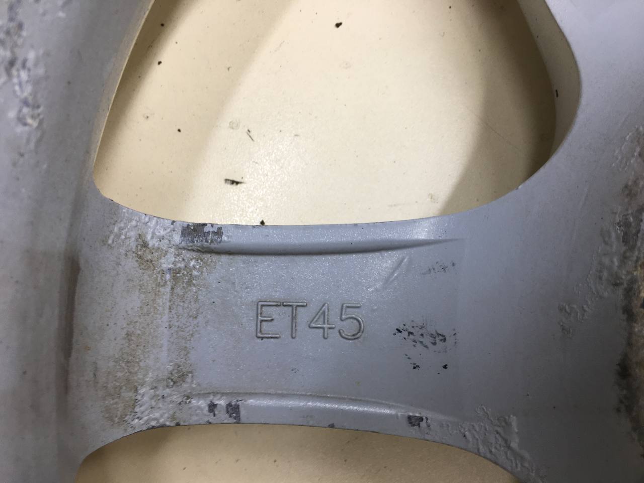 Диски к-кт R15 Литые