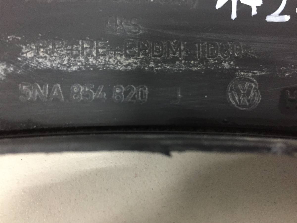 Накладка заднего крыла правого Volkswagen Tiguan 2017>