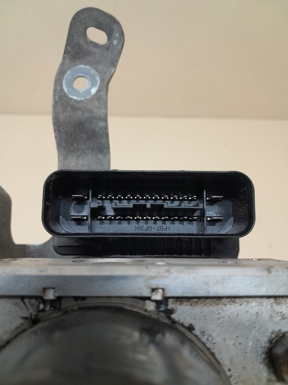 Блок ABS (насос) Mitsubishi Lancer X (CX, CY) 2007> Блок ABS (насос) Mitsubishi Lancer X (CX, CY) 2007>