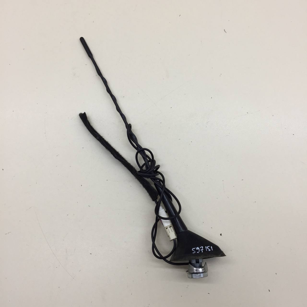 Антенна Lada X-RAY 2016>