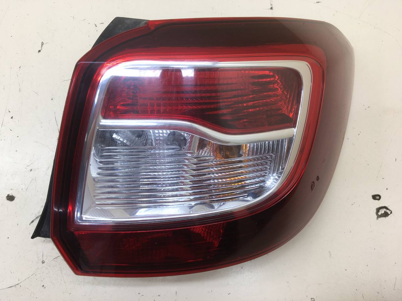 Фонарь задний правый Renault Sandero Stepway (5S) 2014-2022 Фонарь задний правый Renault Sandero Stepway (5S) 2014-2022