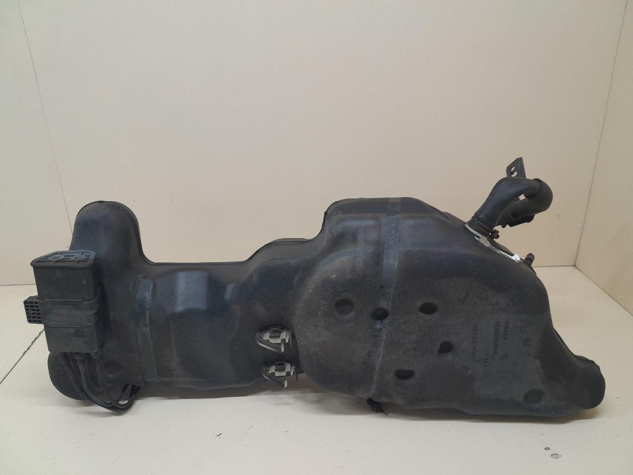 Бак топливный Nissan Note (E11) 2006-2013