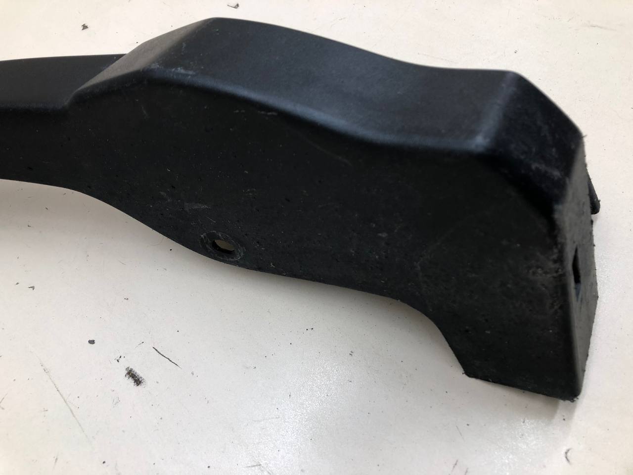 Накладка заднего крыла правого Toyota Rav 4 (XA40) 2013-2019