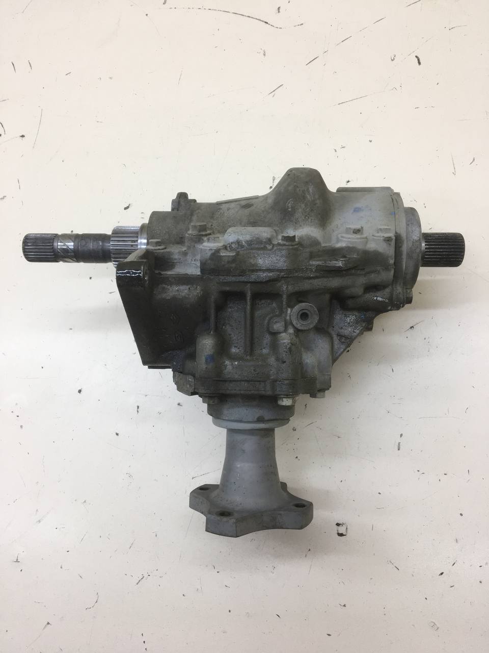 Коробка раздаточная Renault Duster (HSA, HSM) 2012> Коробка раздаточная Renault Duster (HSA, HSM) 2012>