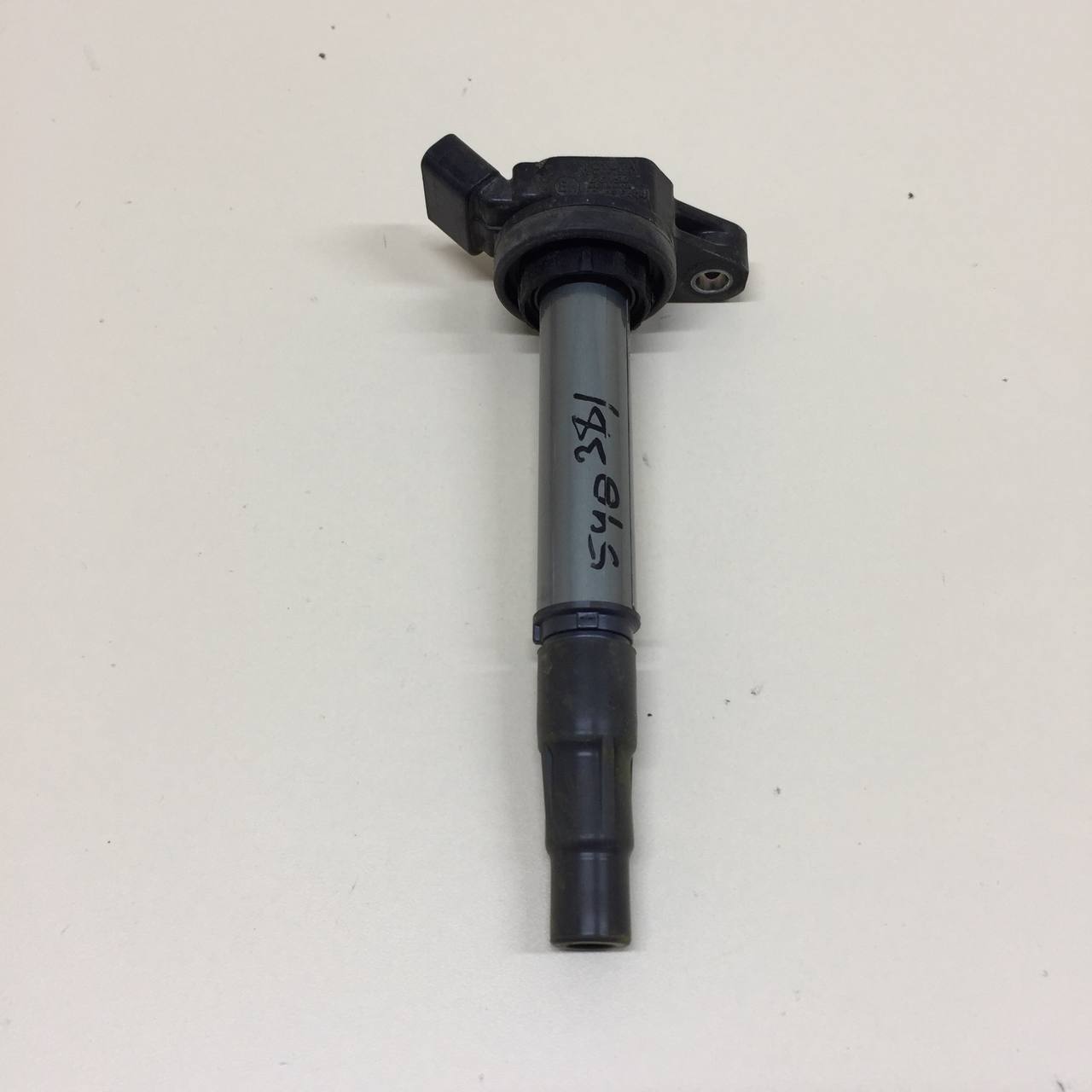 Катушка зажигания Toyota Rav 4 (XA40) 2013-2019 Катушка зажигания Toyota Rav 4 (XA40) 2013-2019