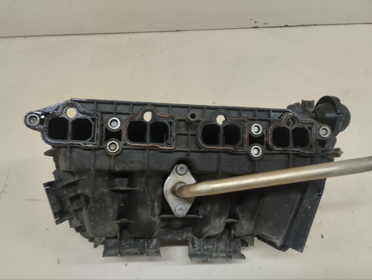 Коллектор впускной Opel Corsa (D) 2006-2015 Коллектор впускной Opel Corsa (D) 2006-2015