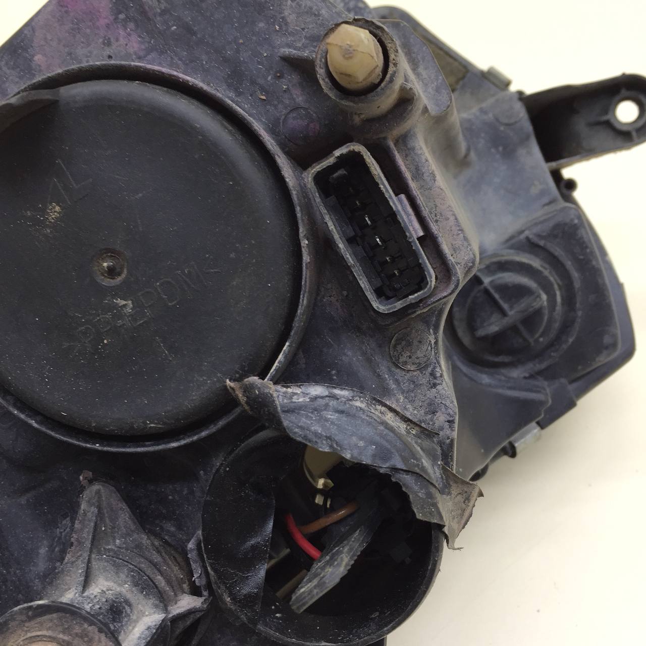 Фара правая Renault Logan (2) 2014>