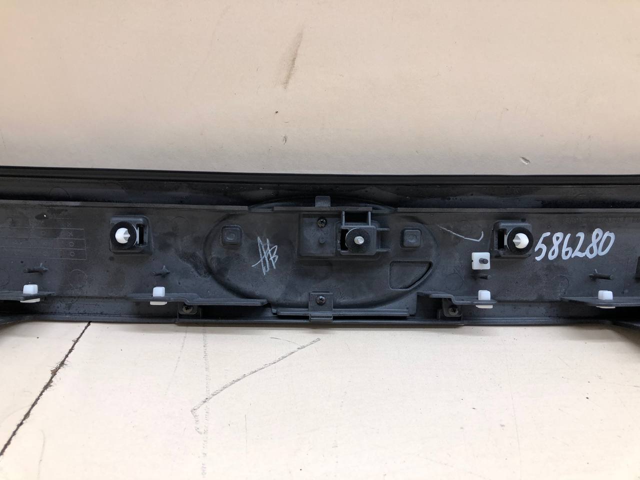 Накладка двери багажника Subaru Forester (SH/S12) 2007-2013