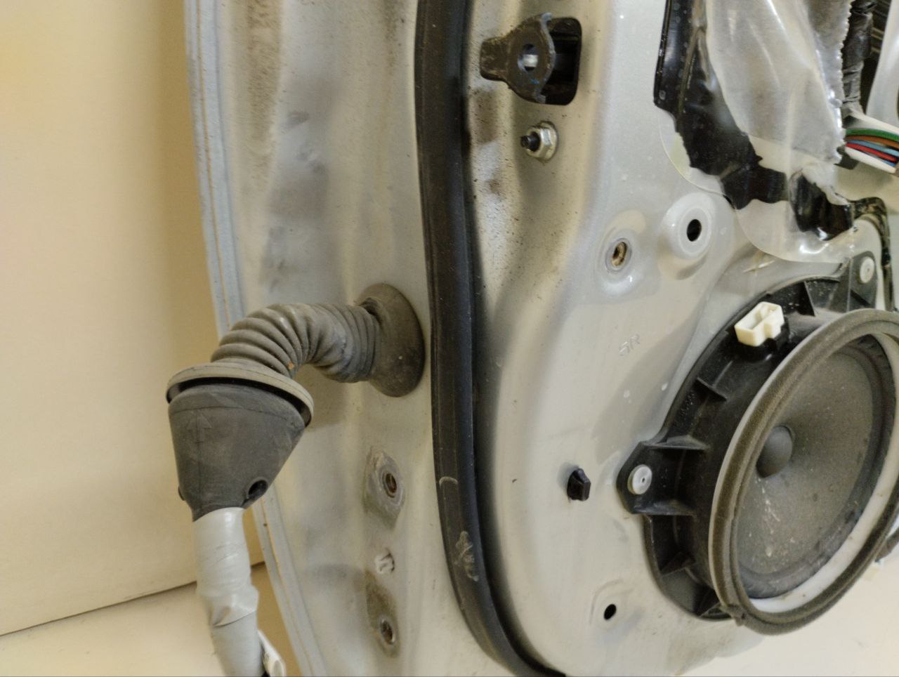 Дверь передняя правая Toyota Auris (E150) 2006-2012 Дверь передняя правая Toyota Auris (E150) 2006-2012