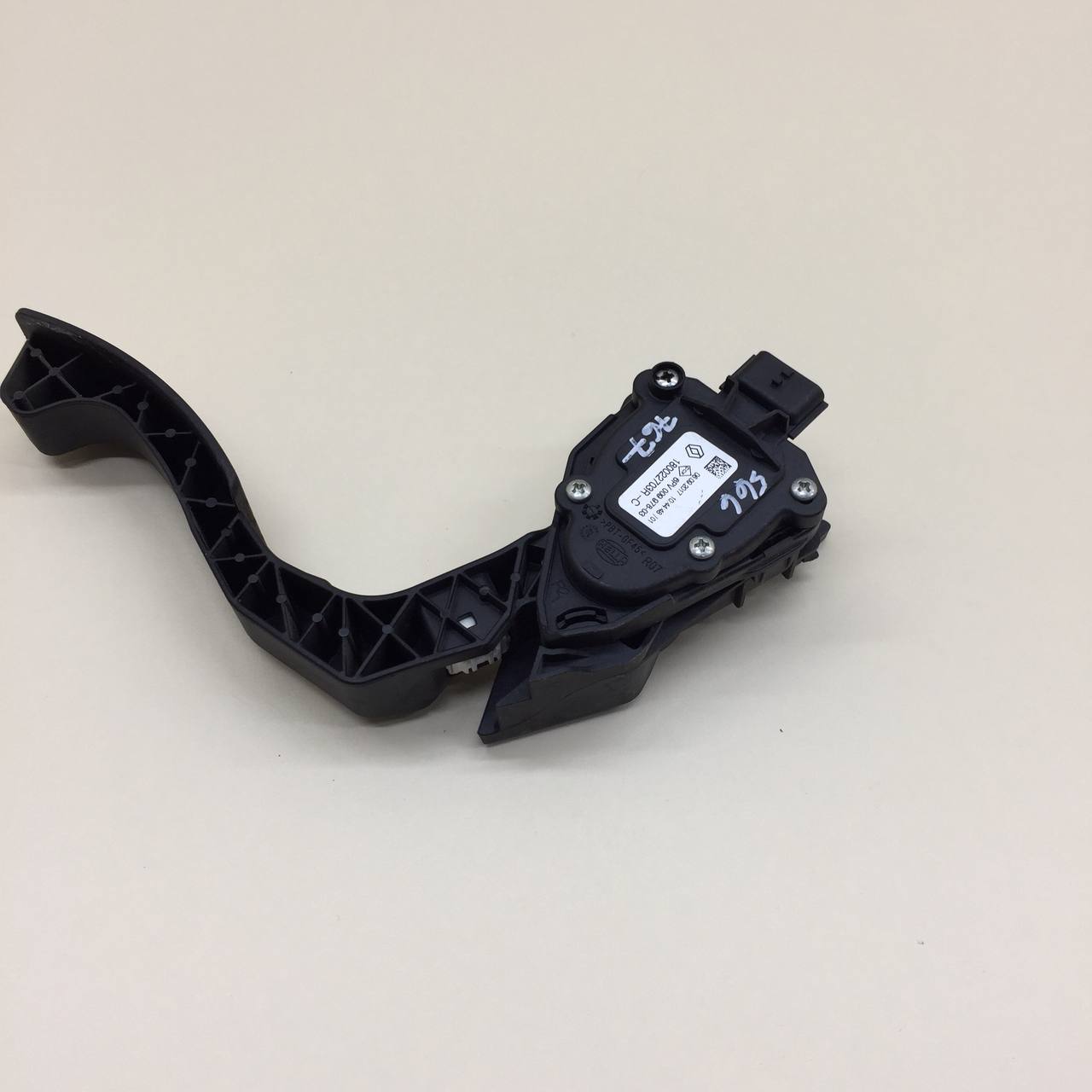 Педаль газа Renault Sandero Stepway (5S) 2014-2022 Педаль газа Renault Sandero Stepway (5S) 2014-2022