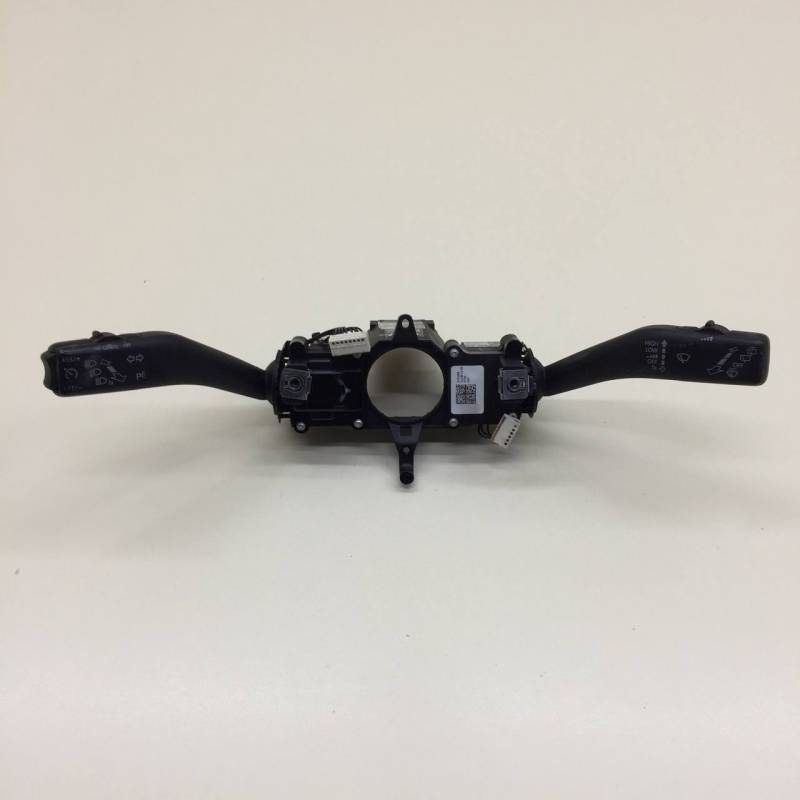 Переключатель подрулевой в сборе Volkswagen Tiguan (5N1) 2007-2011 Переключатель подрулевой в сборе Volkswagen Tiguan (5N1) 2007-2011