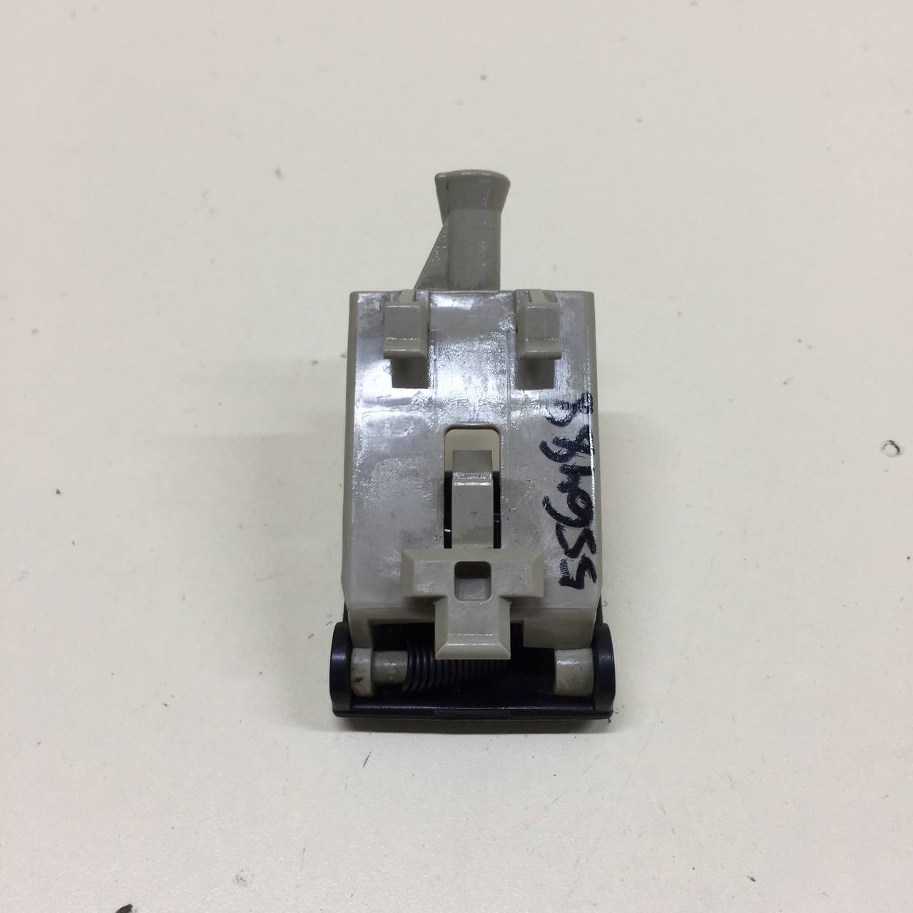 Ручка открывания капота Toyota Camry (V50) 2011-2017 Ручка открывания капота Toyota Camry (V50) 2011-2017
