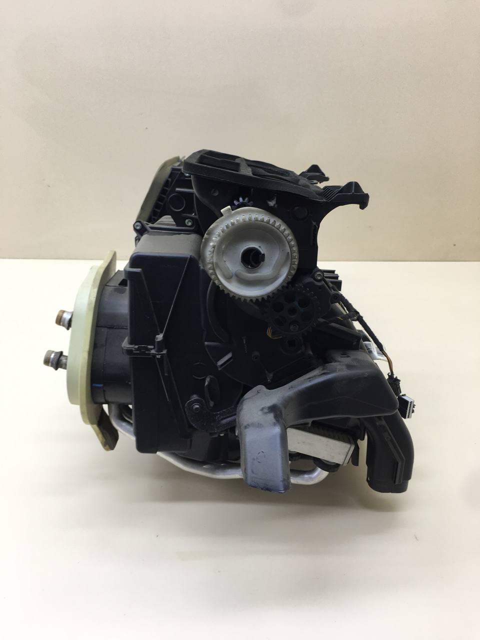 Корпус отопителя Chevrolet Cruze (J300) 2009-2016
