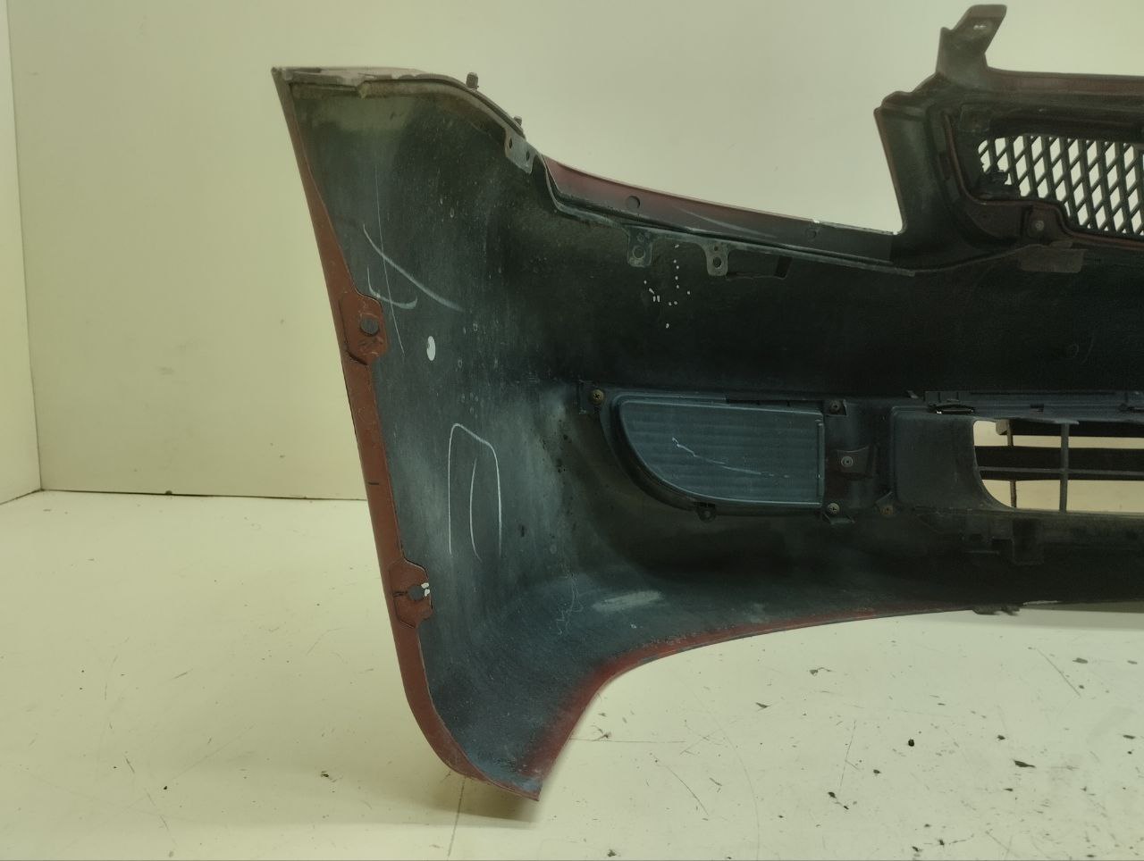 Бампер передний Mitsubishi Lancer 9  (CS/Classic) 2000-2011